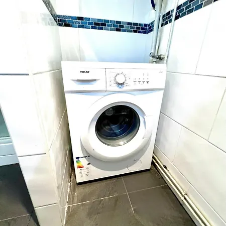 Bright 1 Bedroom First Floor Near Republique 10 Apartment Paris